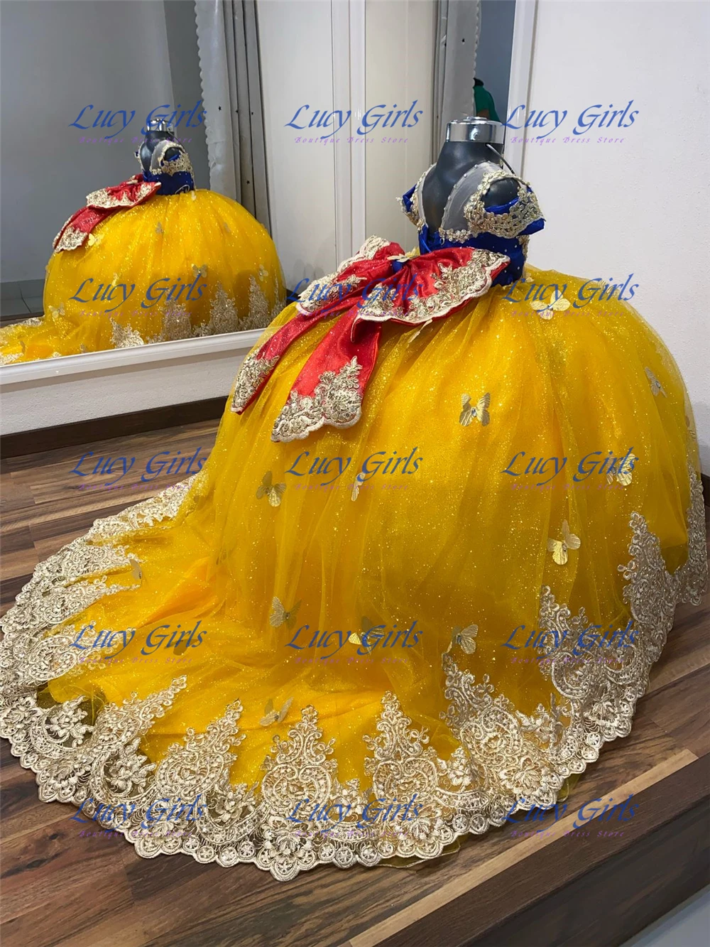 Embroidery Yellow Dress - Kaliteli Kelebek Aplike Güzel Çiçek Kız