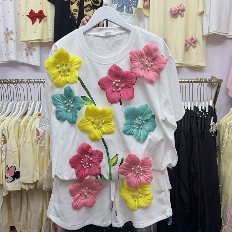 Yaz Renkli 3D Çiçekler T-shirt - Embroidery Beads incelemesi ve fiyatı