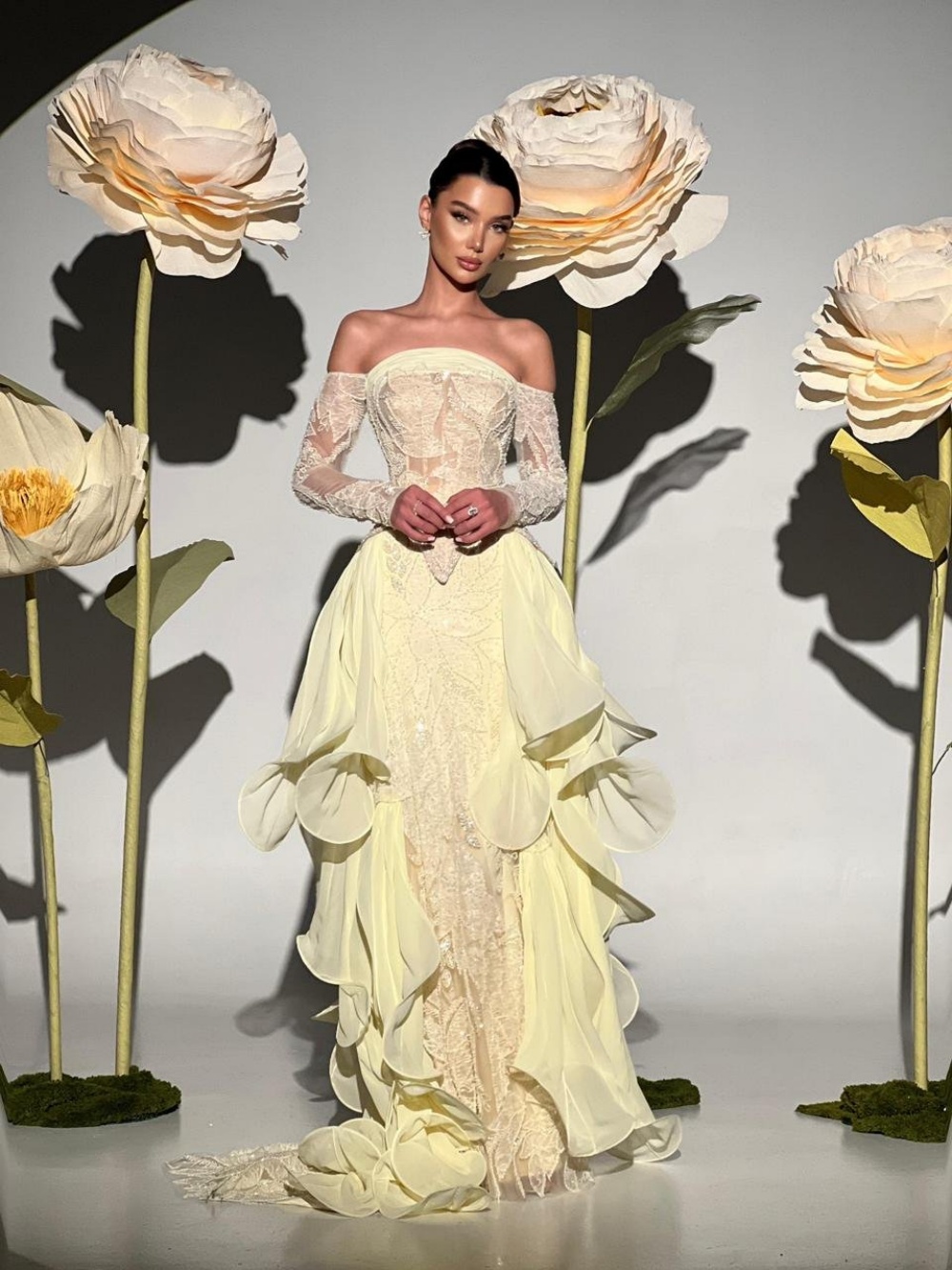 Zarif Tereyağı Sarısı Balo Elb - Embroidery Yellow Dress incelemesi ve fiyatı