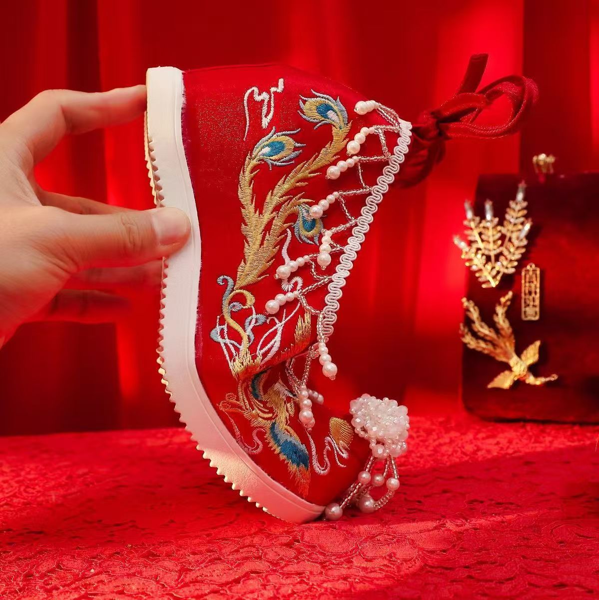 Kadınlar Yeni Kırmızı İşlemeli - Embroidery Beads incelemesi ve fiyatı